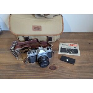 Pentax K1000 35mm SLR Film Camera with SMC 50mm f2 Lens Bag and Manual Bundle